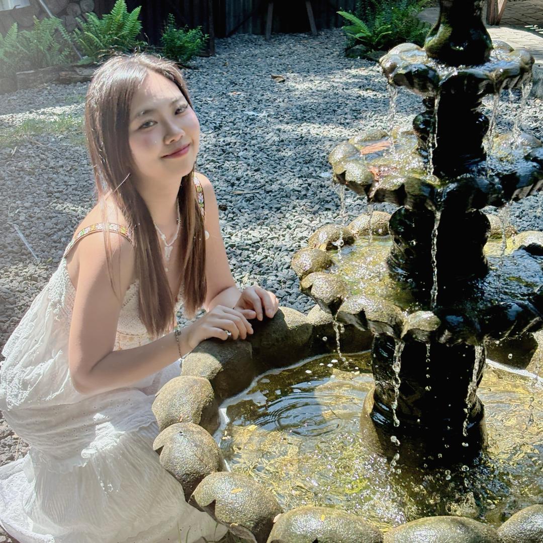 凌凌子