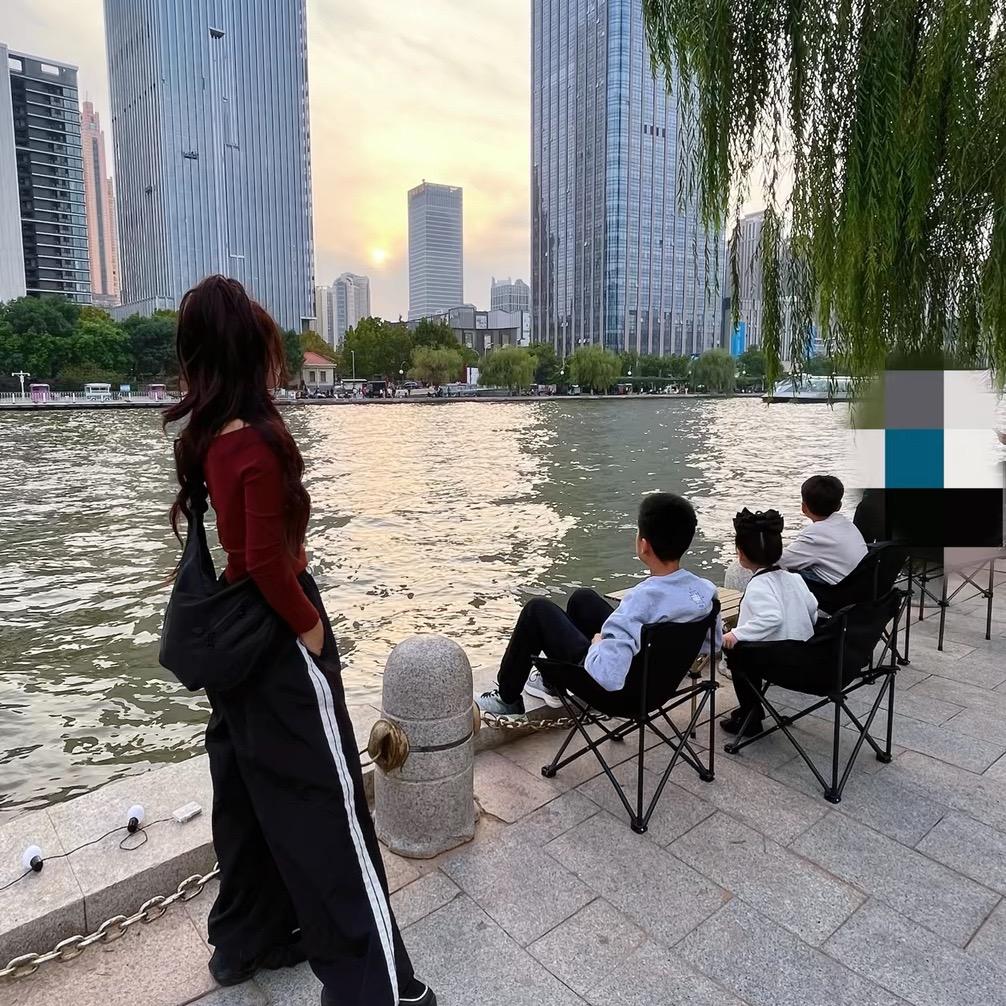 仨娃的妈