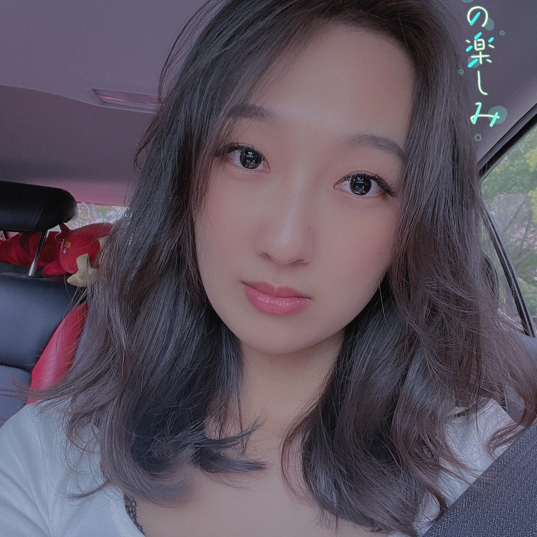 halo🙈小花～✈️