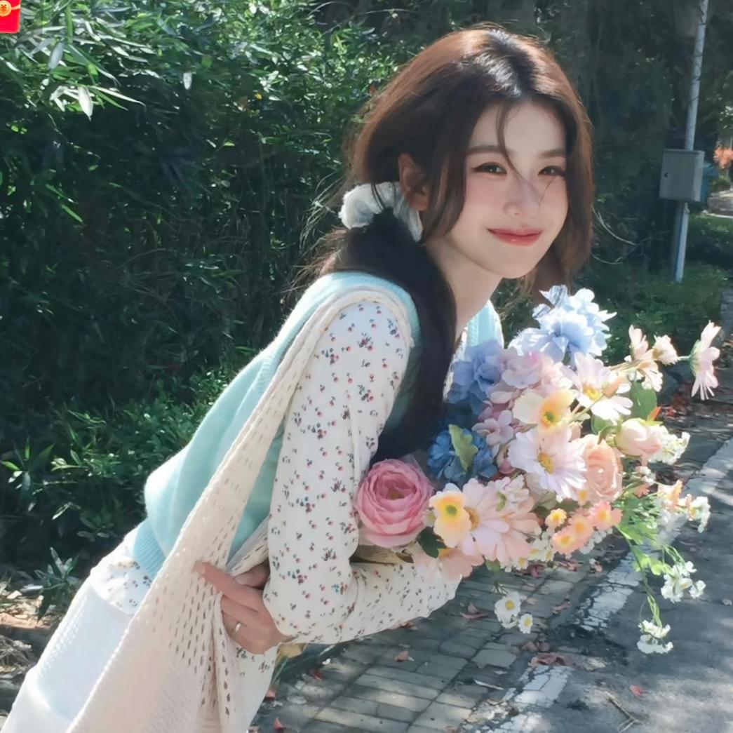 小李呢