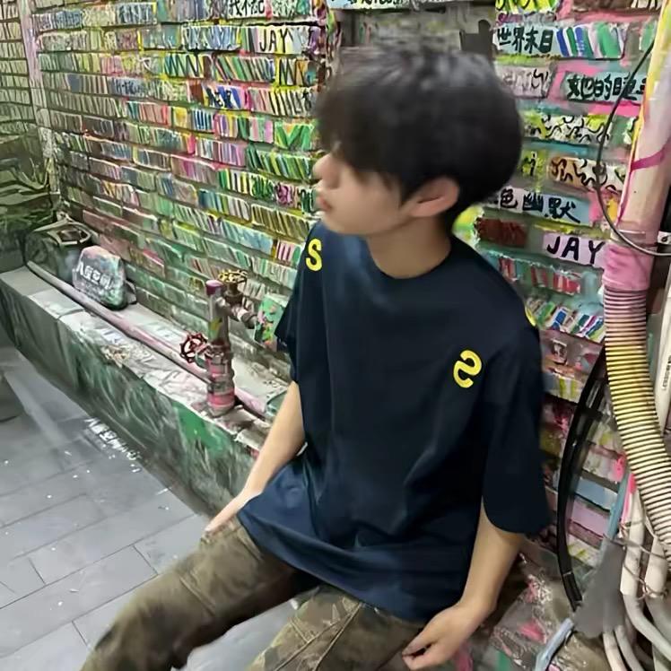 含着泪^