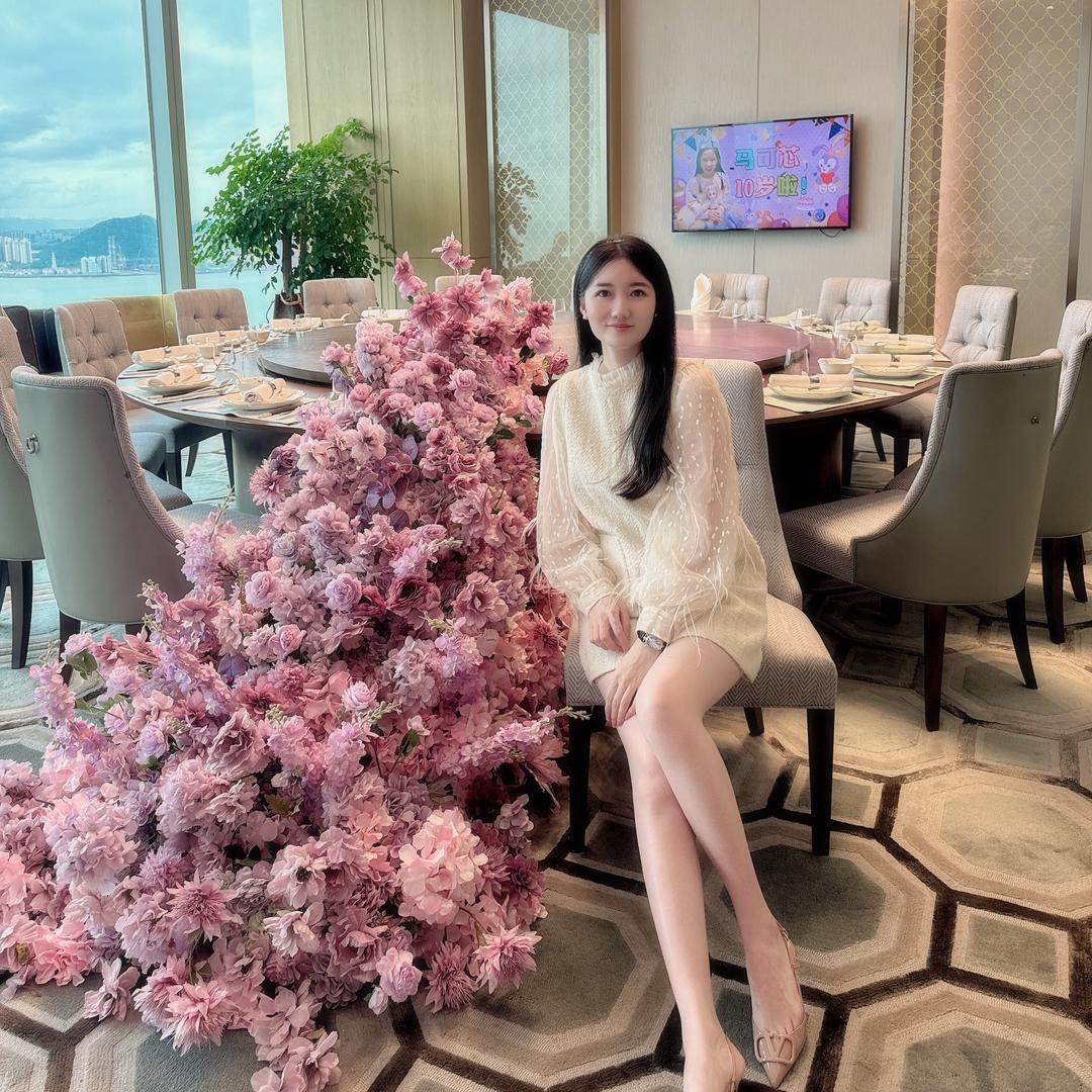 洋气的玲子