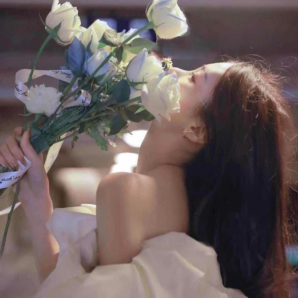 呼啦妈咪🌸