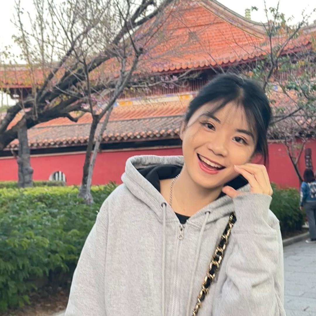 公园上城谢霏婷