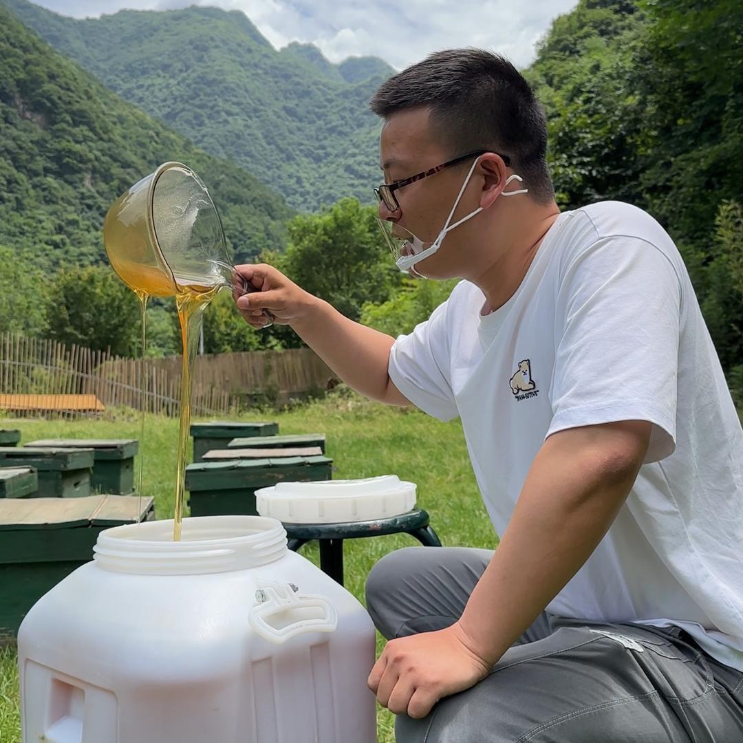 雷小蜂专营店特产
