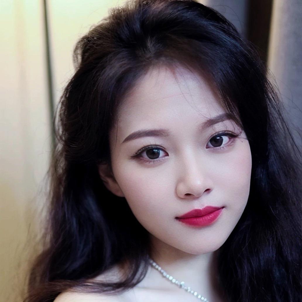 黑夜里的～一束光