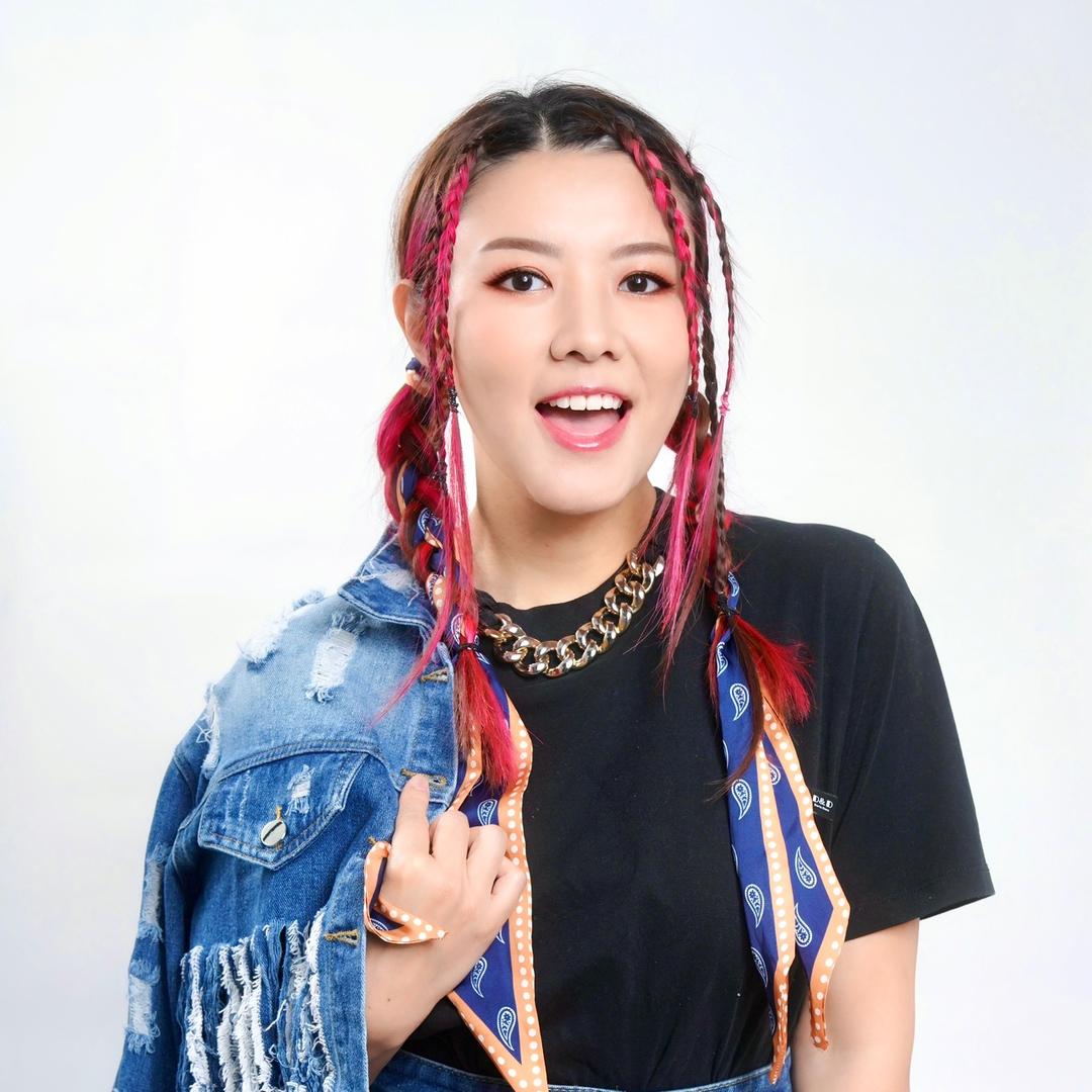 郑嘉嘉Wendyz