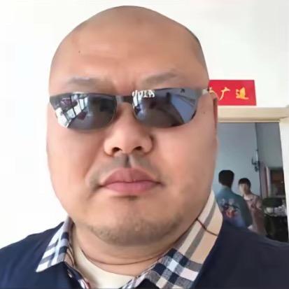 AAA建材批发于老板