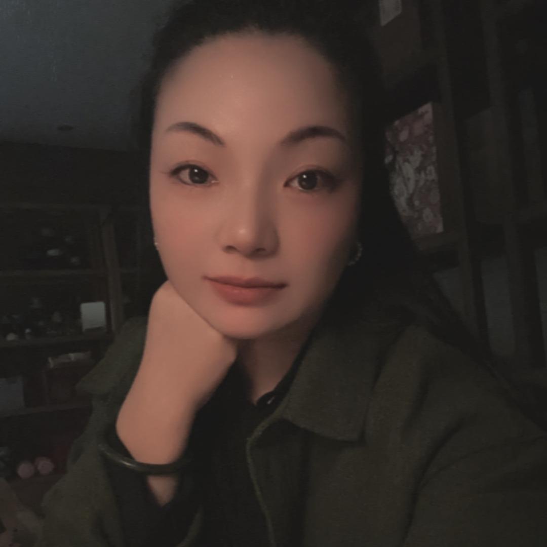 蒋蒋    雨林古树茶