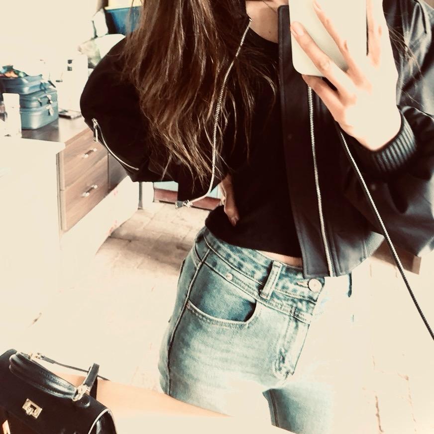 A.   Ling钢镚儿、