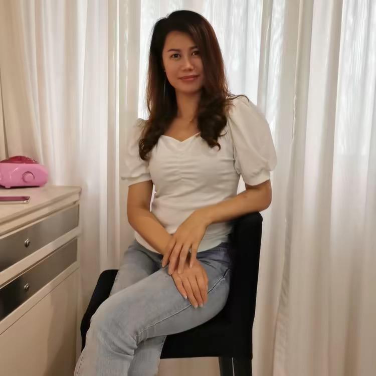 金英子