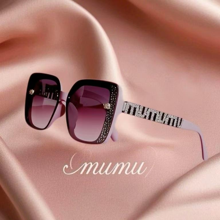 mumumu轻奢墨镜