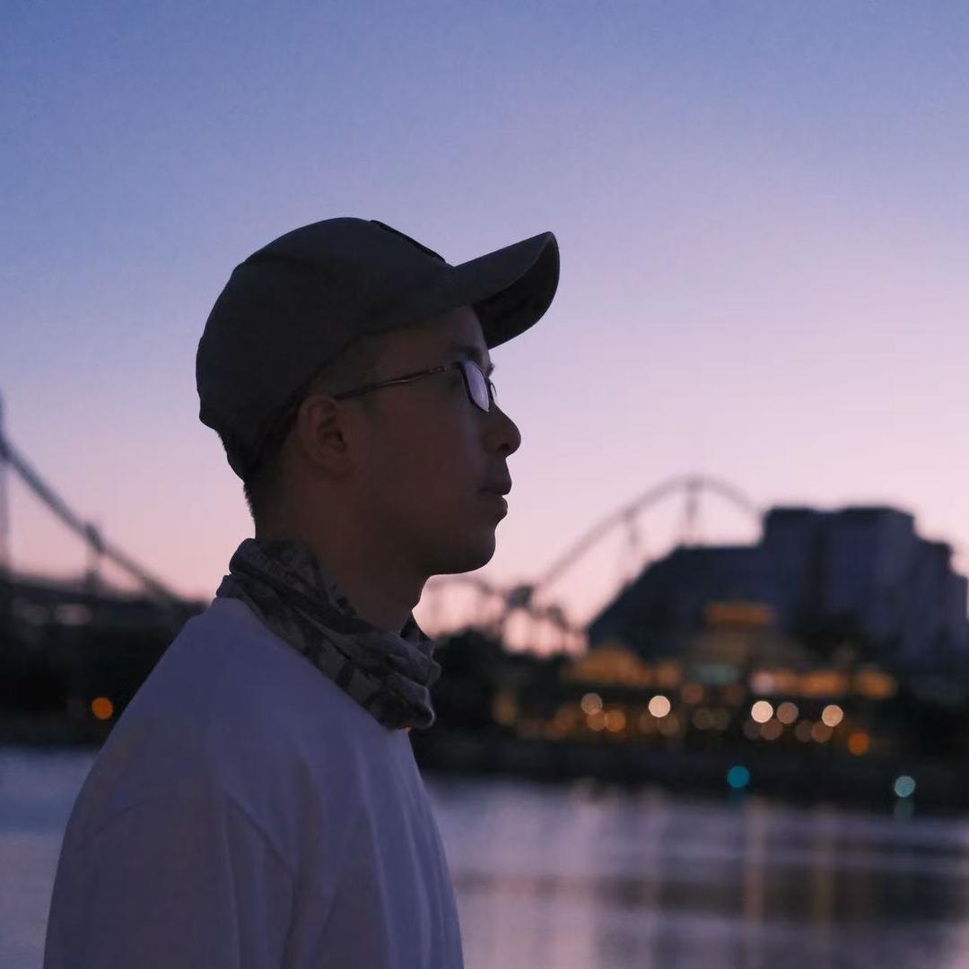 轻舟主理人Roger