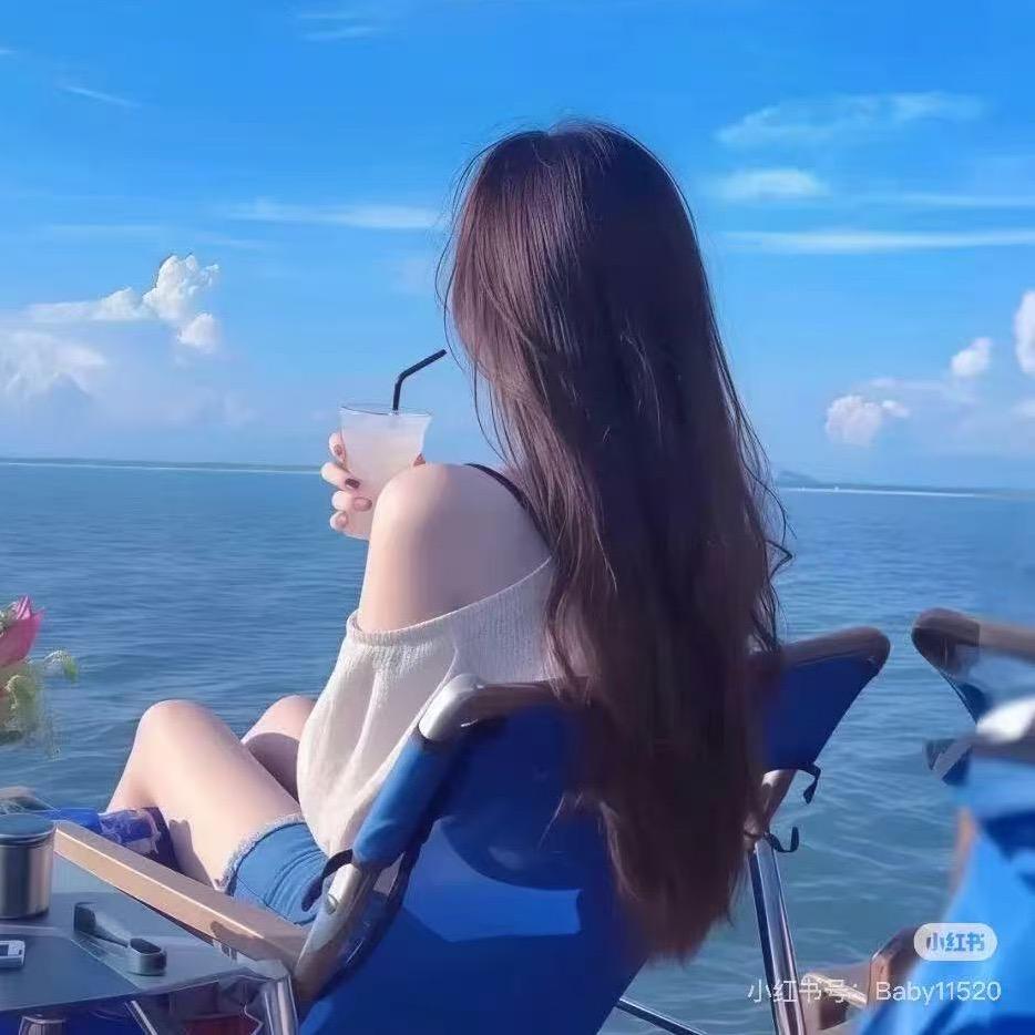 莉丽吖