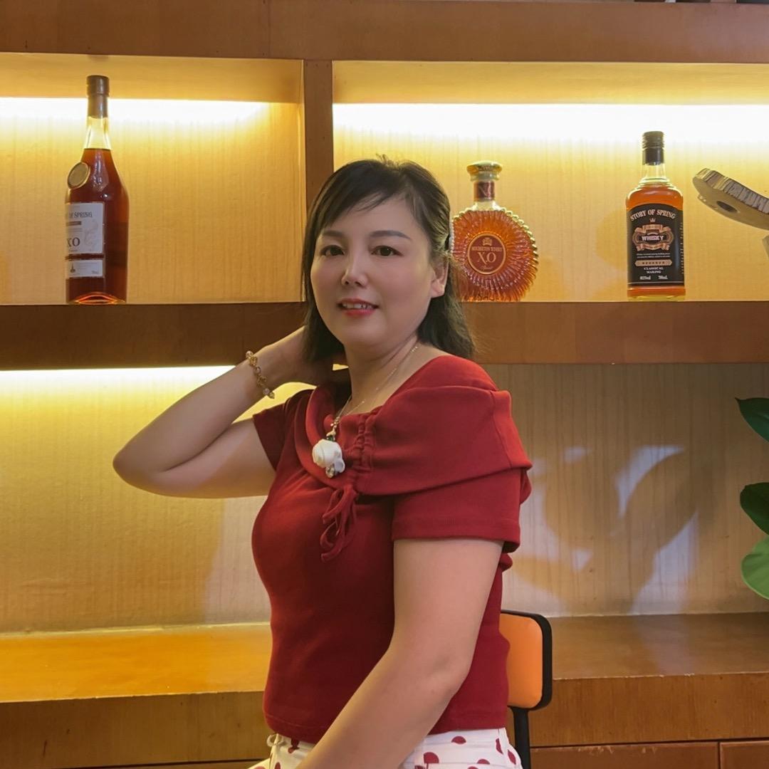 小雪见到金灵就跑