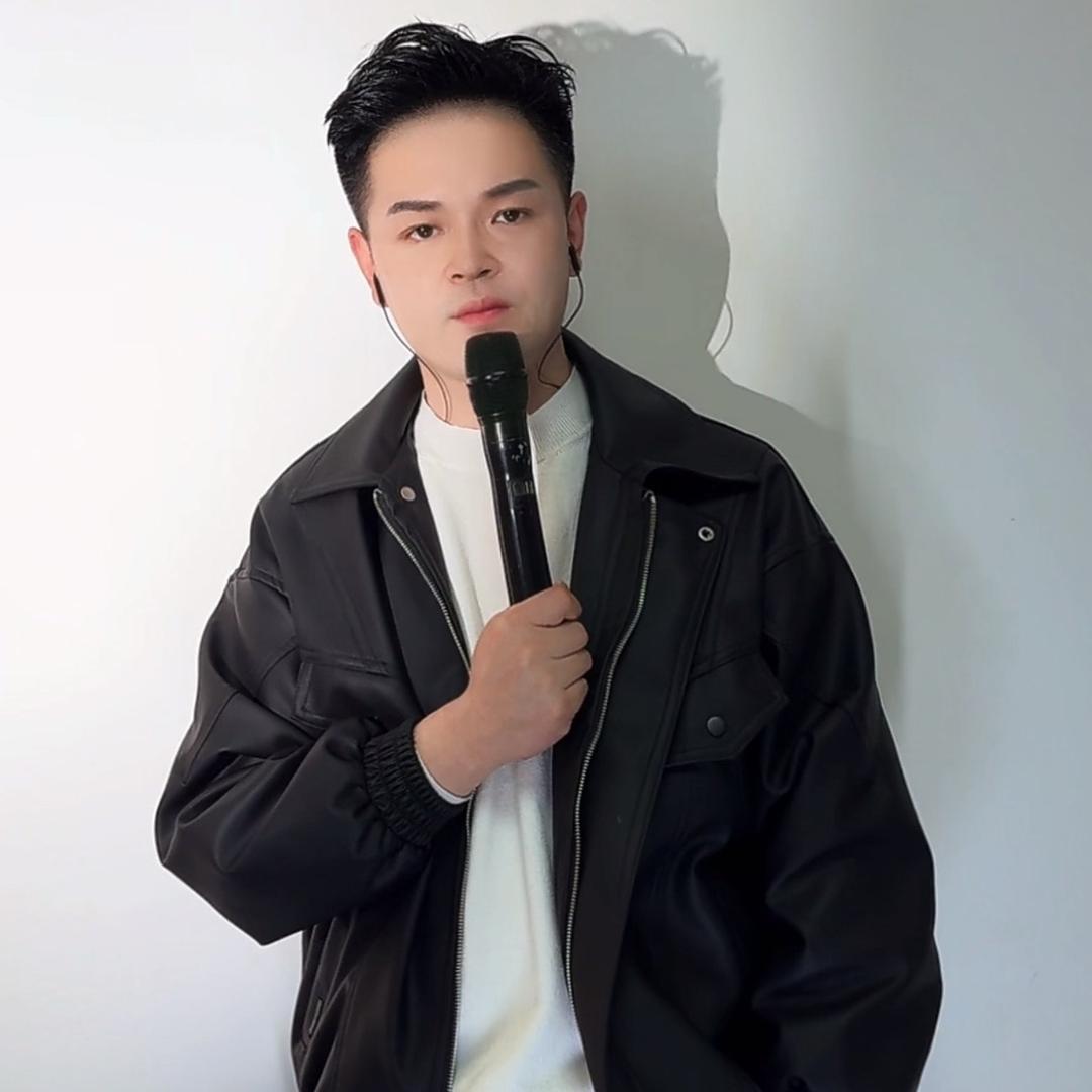 刘凡🎤（为你停刘）