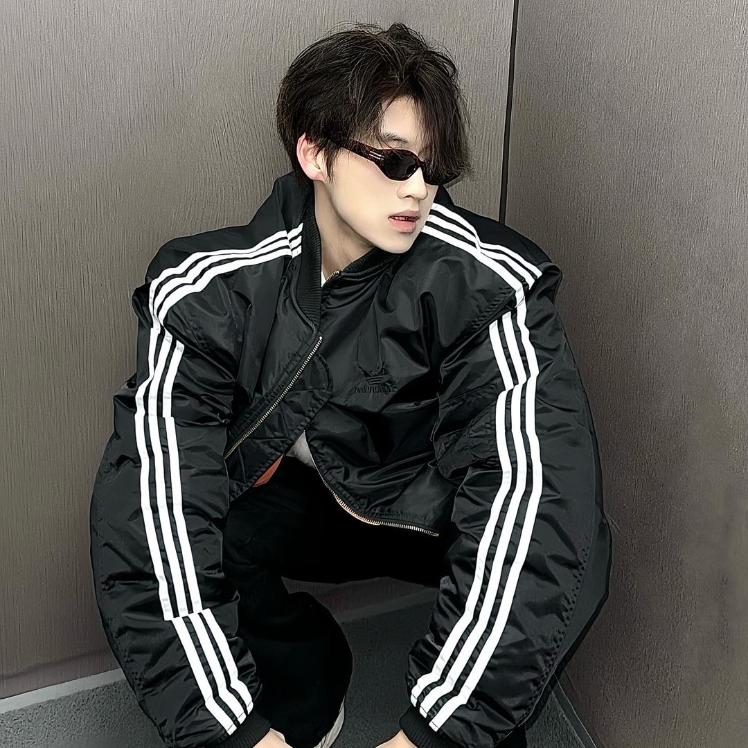 不爱吃鱼的浩子