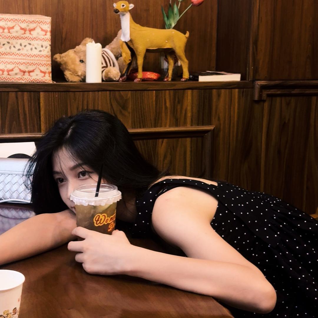 吃几颗荔枝呀呀呀