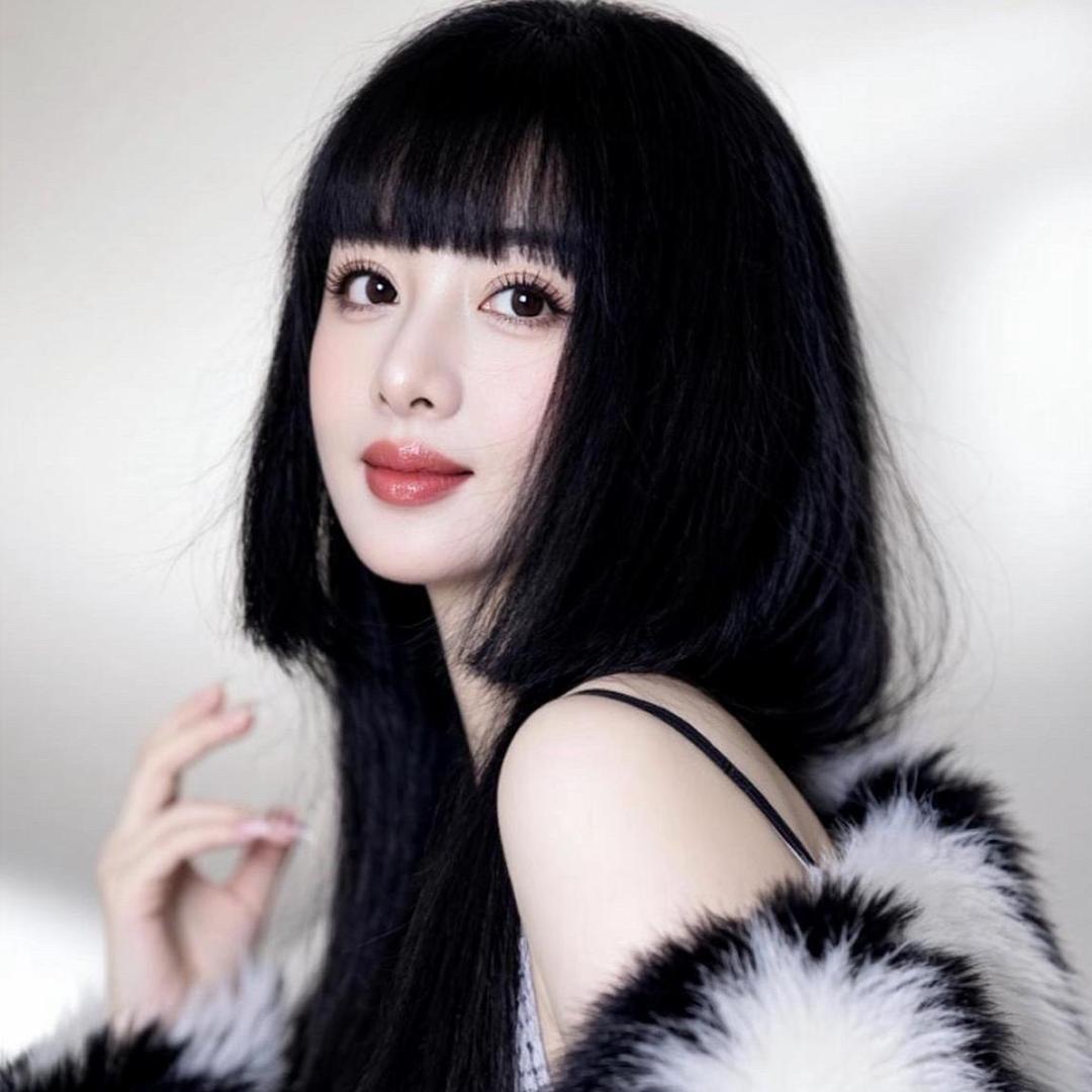 💐〆.  釹      王