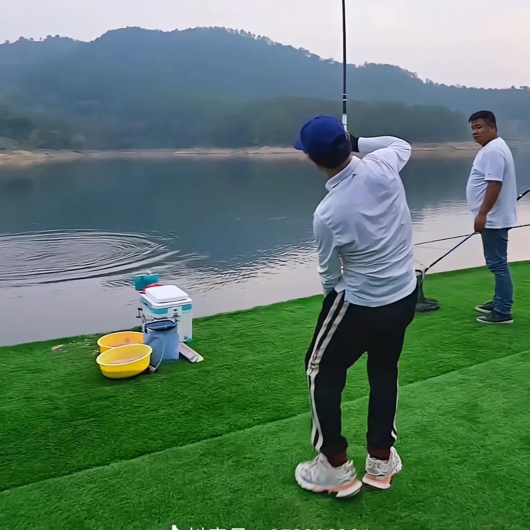 邓刚钓鱼(精彩回放)