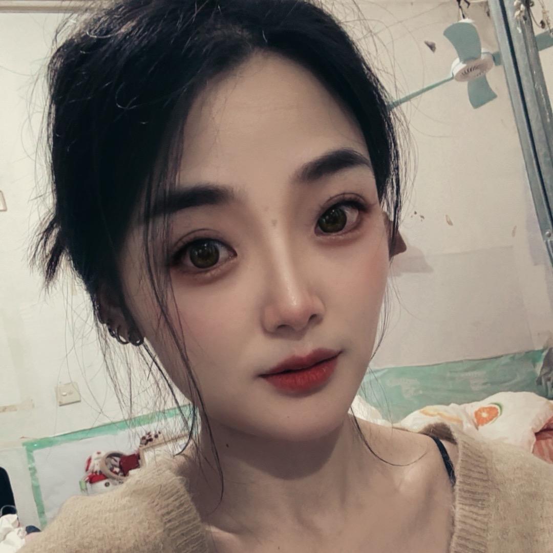 丫头(拒绝连赞)