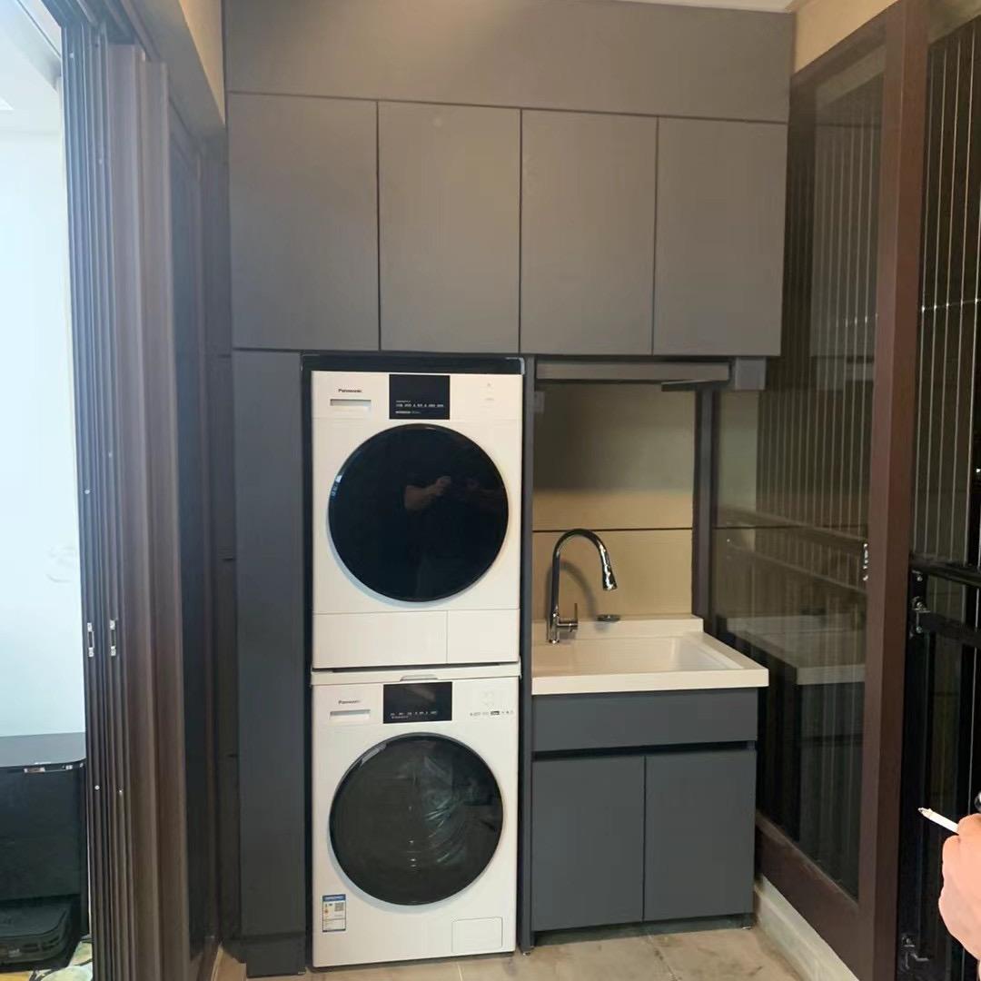 浴室柜、阳台柜定制工厂