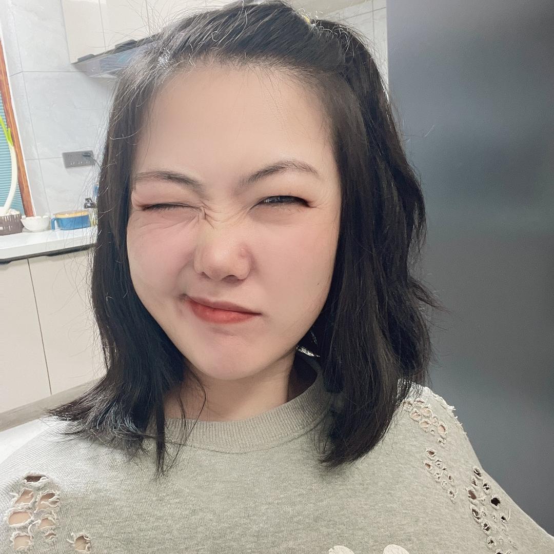 @小艾