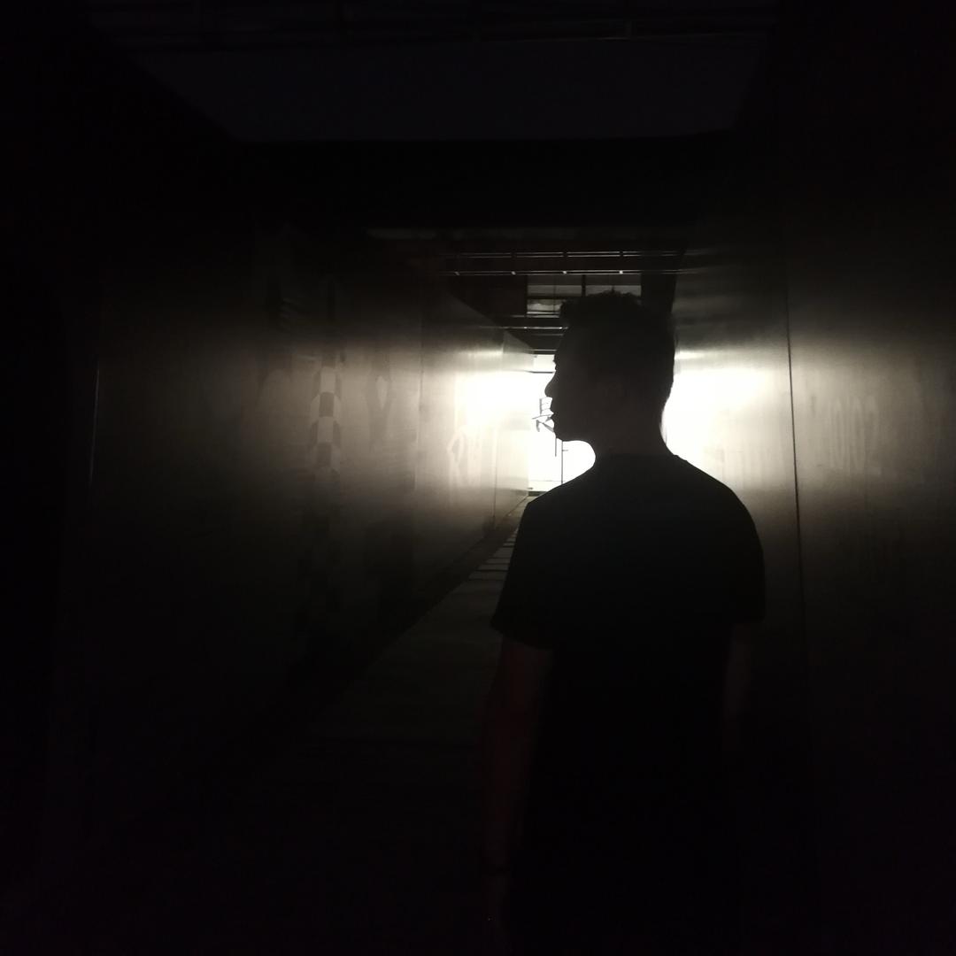 飞哥的三场人生