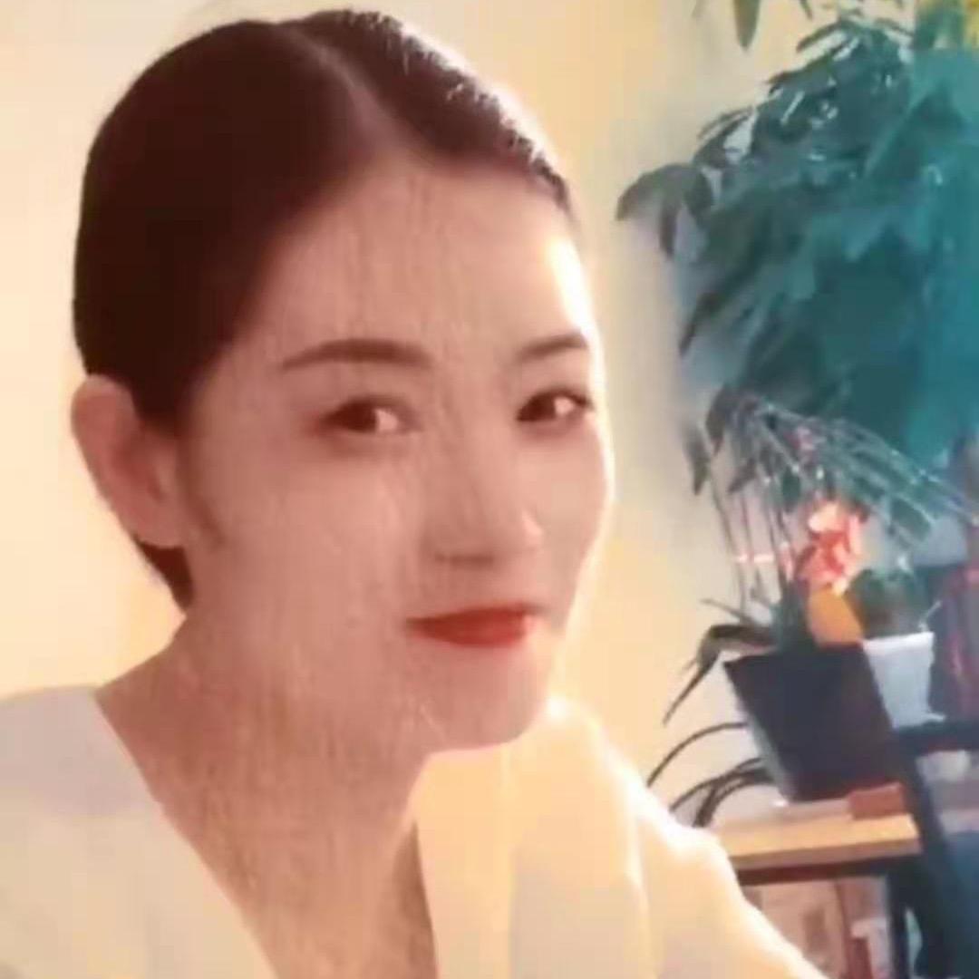 三姐女装穿搭