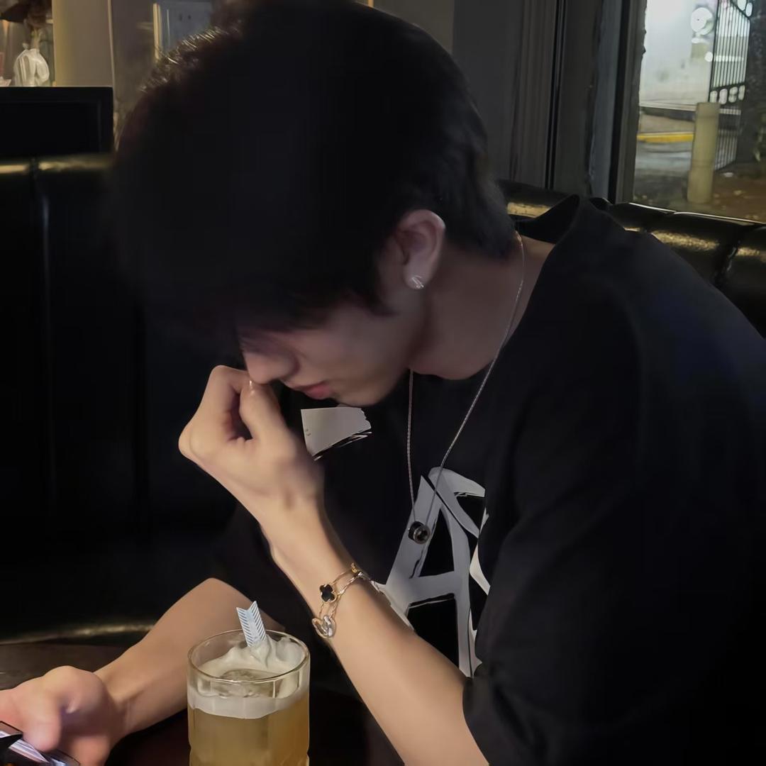 渣渣🍟（补分/战神/控号）