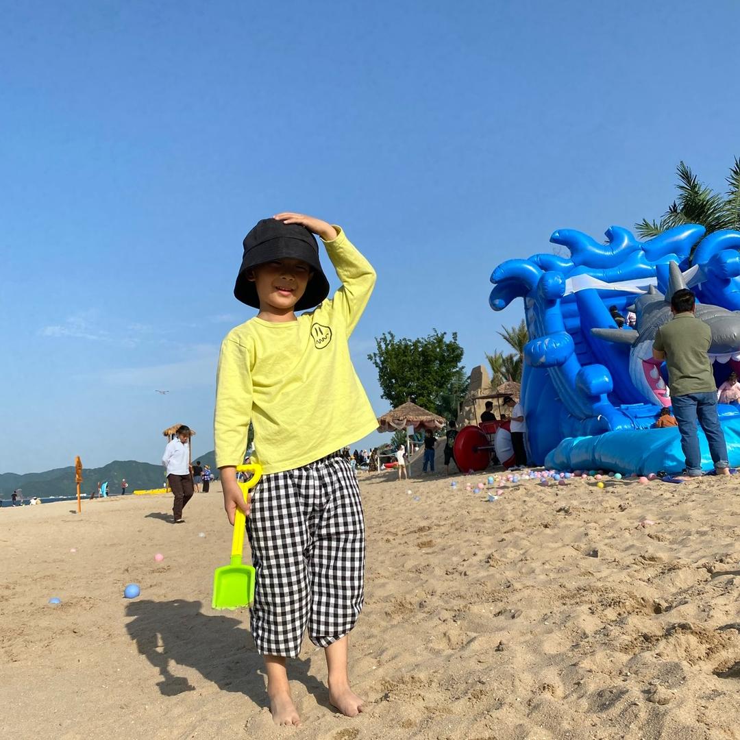 舞指秀方脸怪