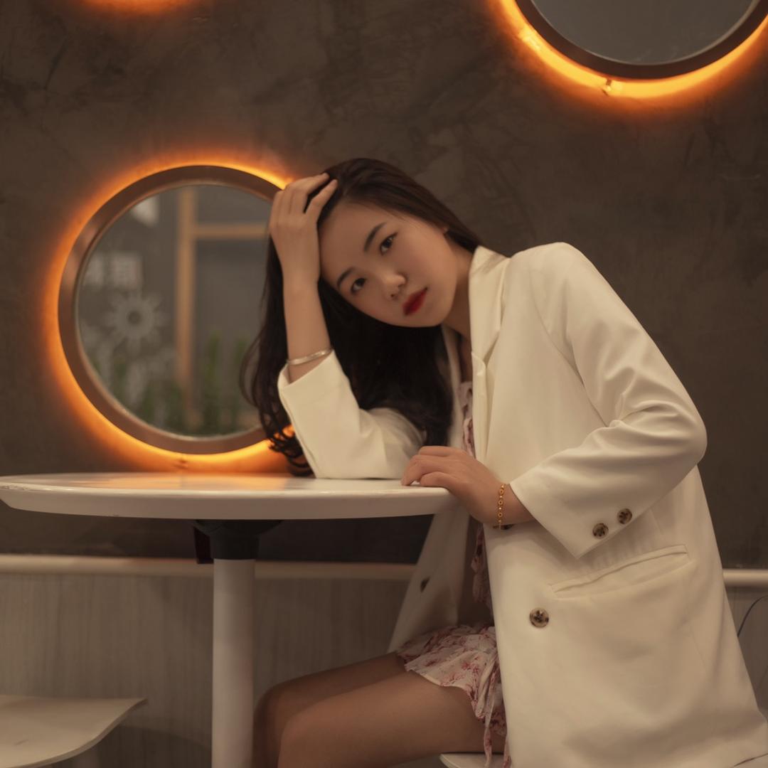 文丽
