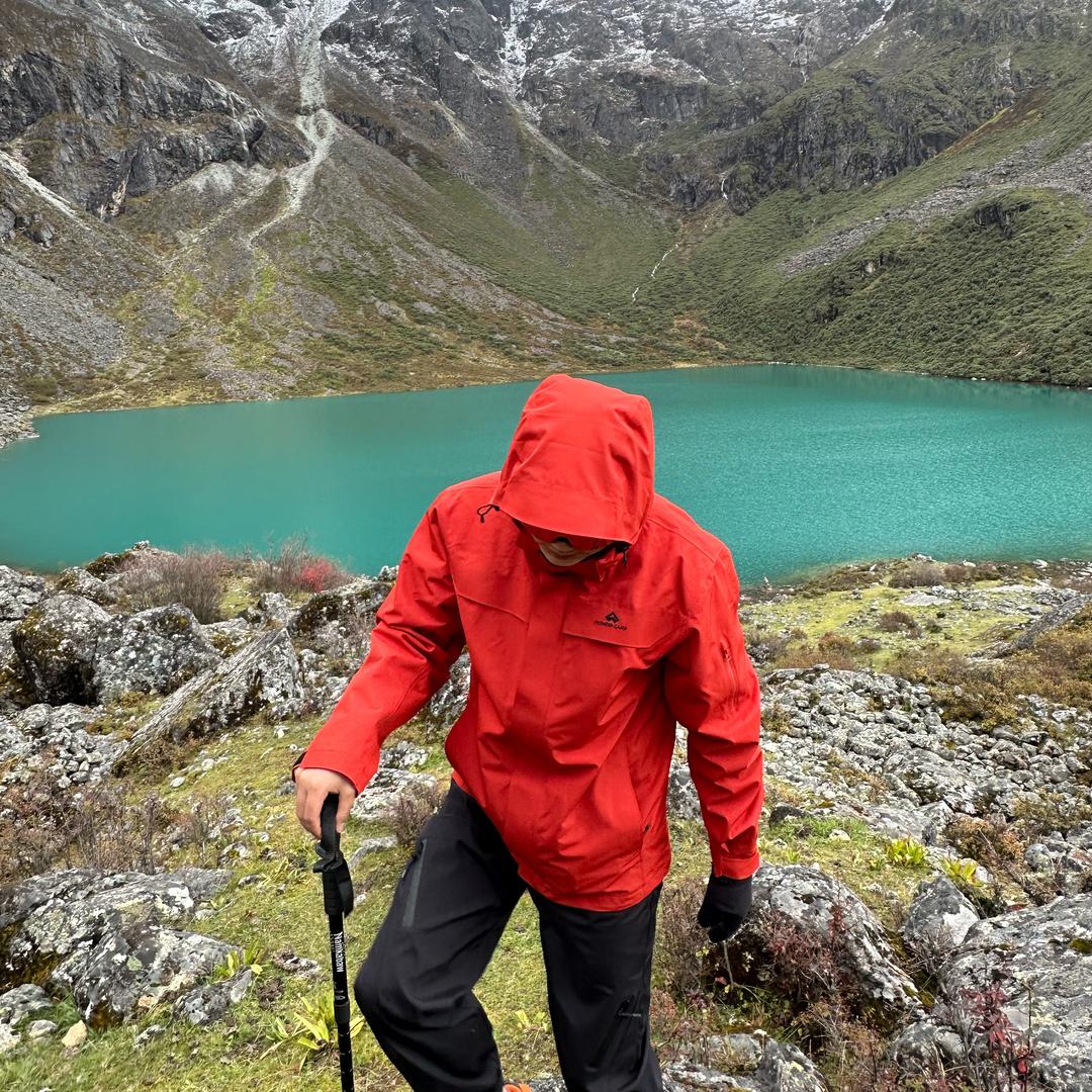 八块腹肌滑滑梯