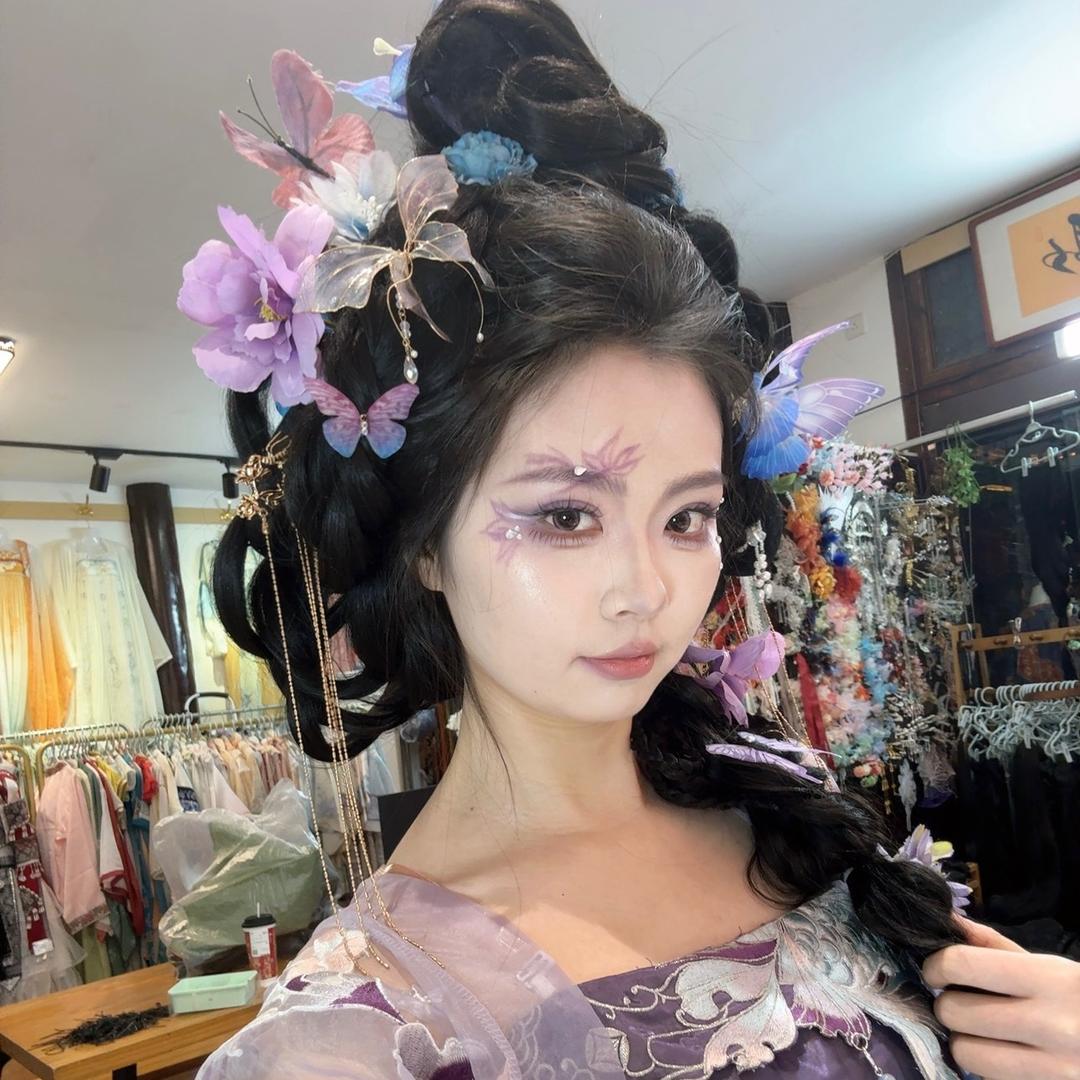 吉祥花开汉服馆（状元客栈）