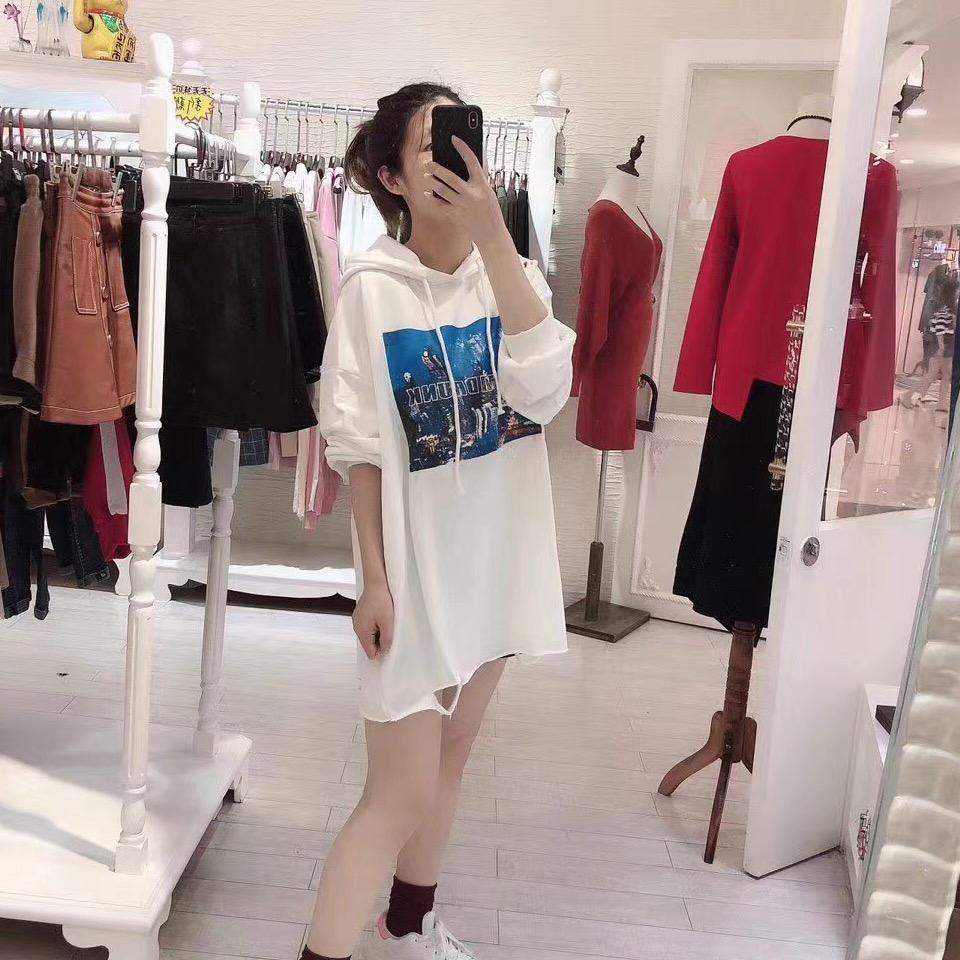 邱邱日韩衣橱2号店