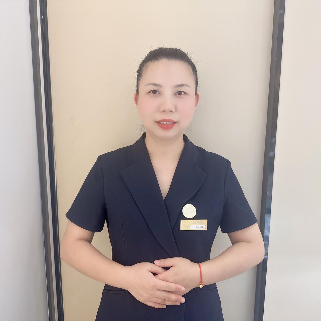 金大福珠宝—冰冰柜姐