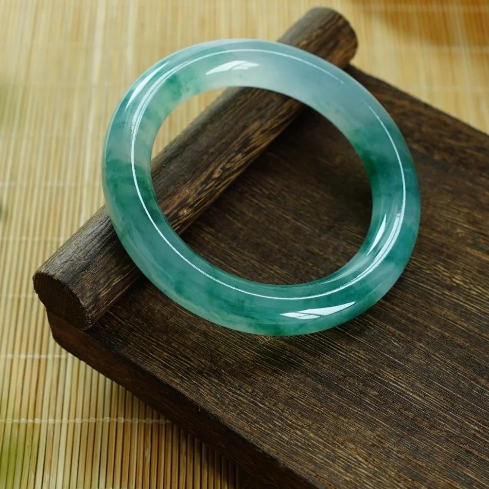 阿峰淘翡翠