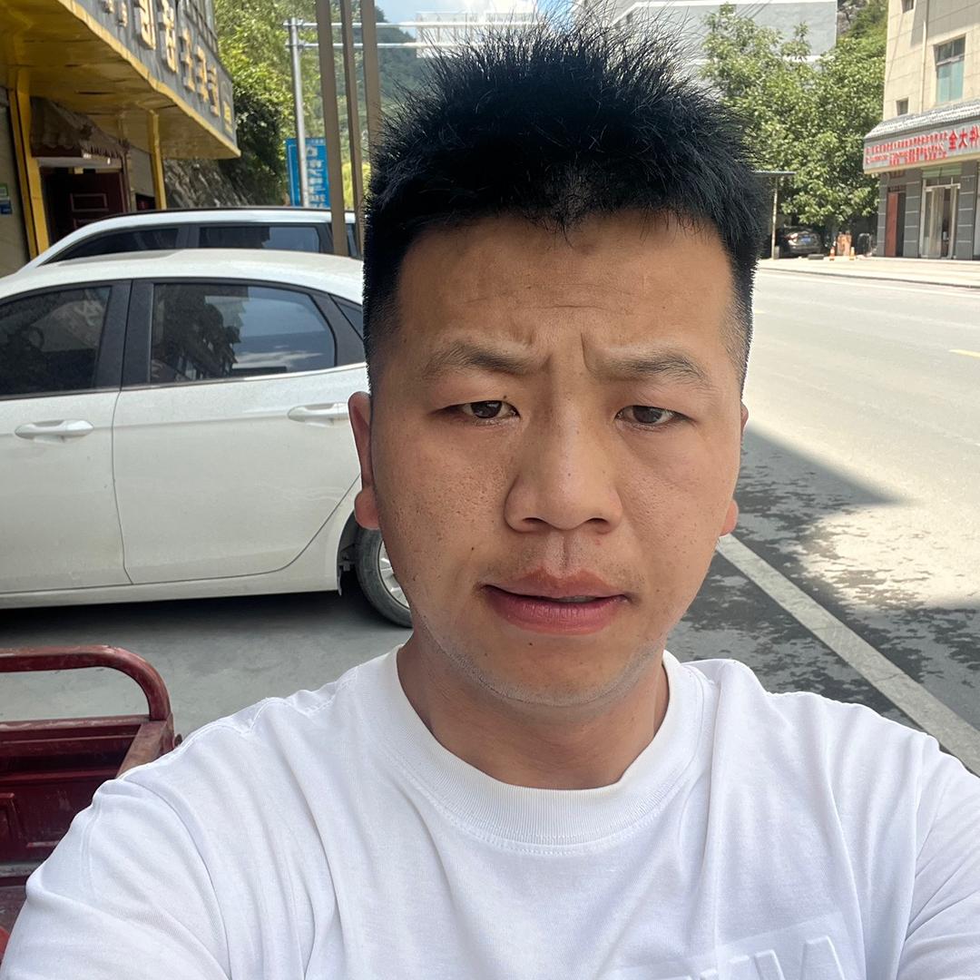 崔涛，