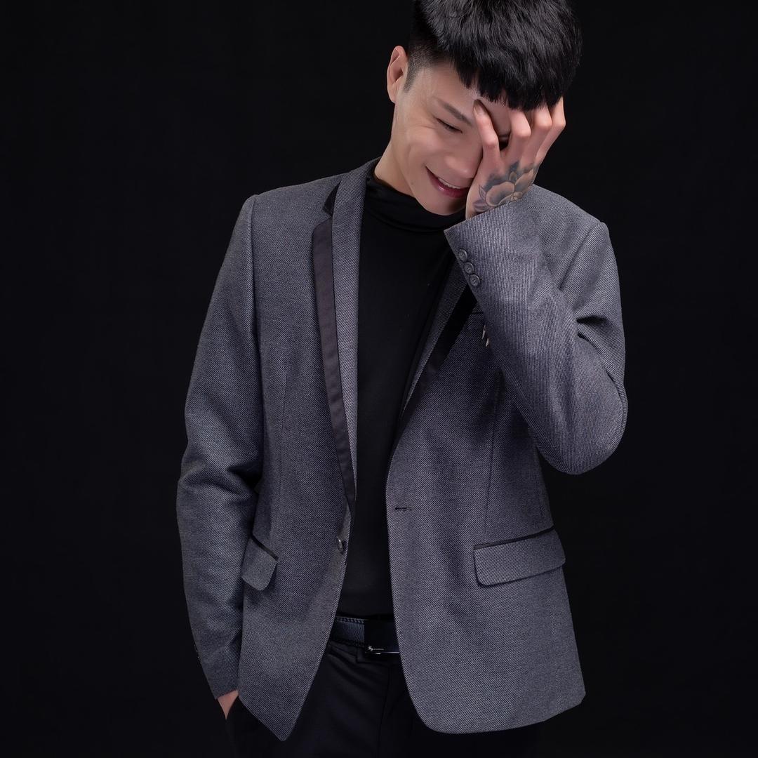 安平尊享卡诗烫发设计(李乐)