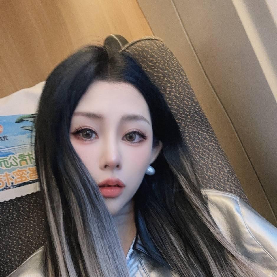 意霜霜（墨镜🕶️一带版）