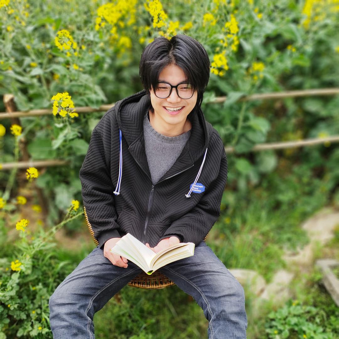 李根根