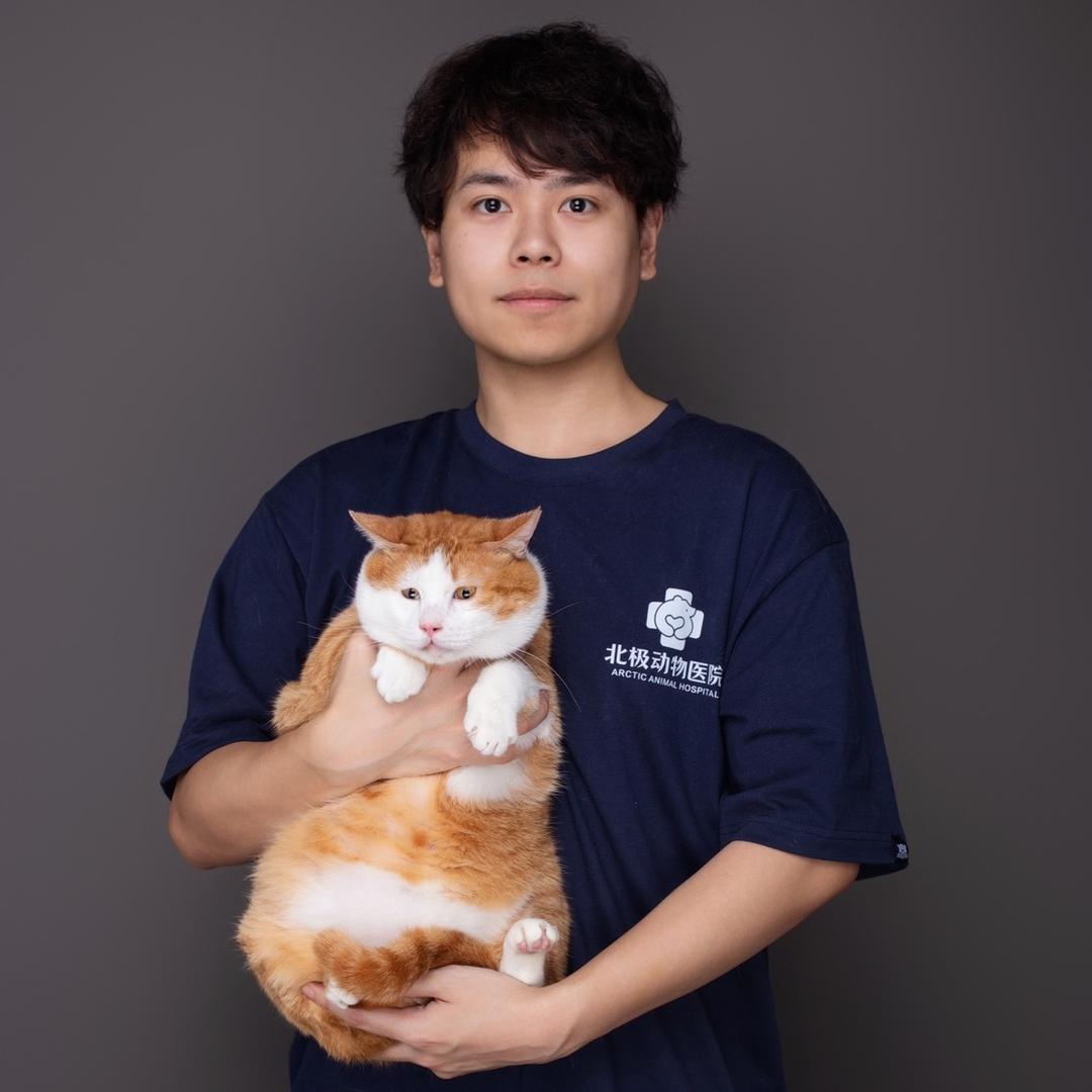 御前带猫侍卫