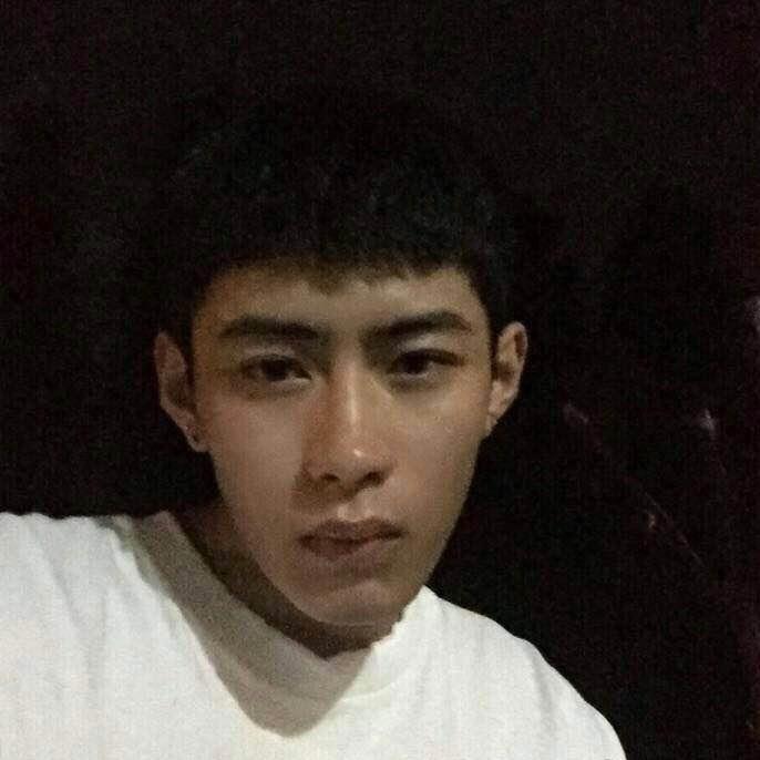 🎱还没睡 🚶🏻‍♂️