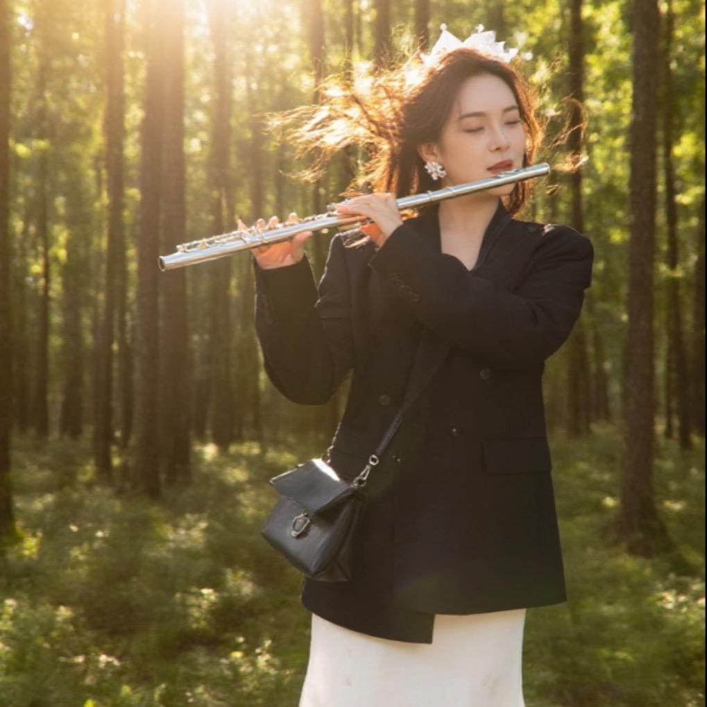 Flute teacher🧑‍🏫