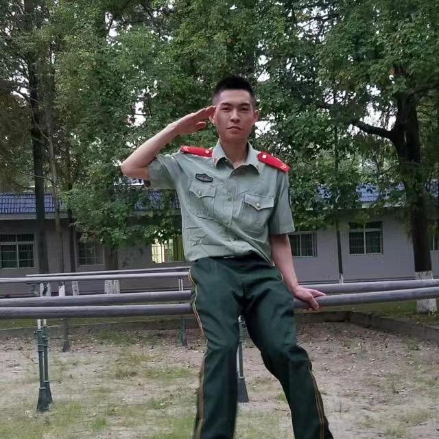 卢@@