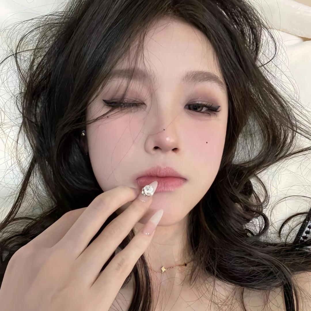 薇薇一笑