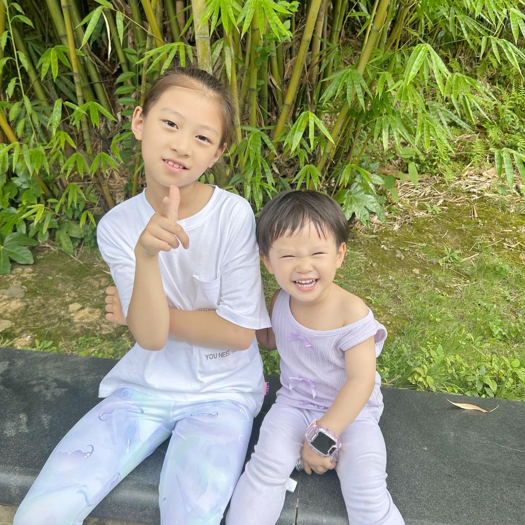 心语姐妹