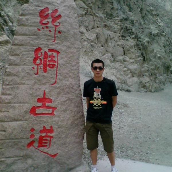 龙龙