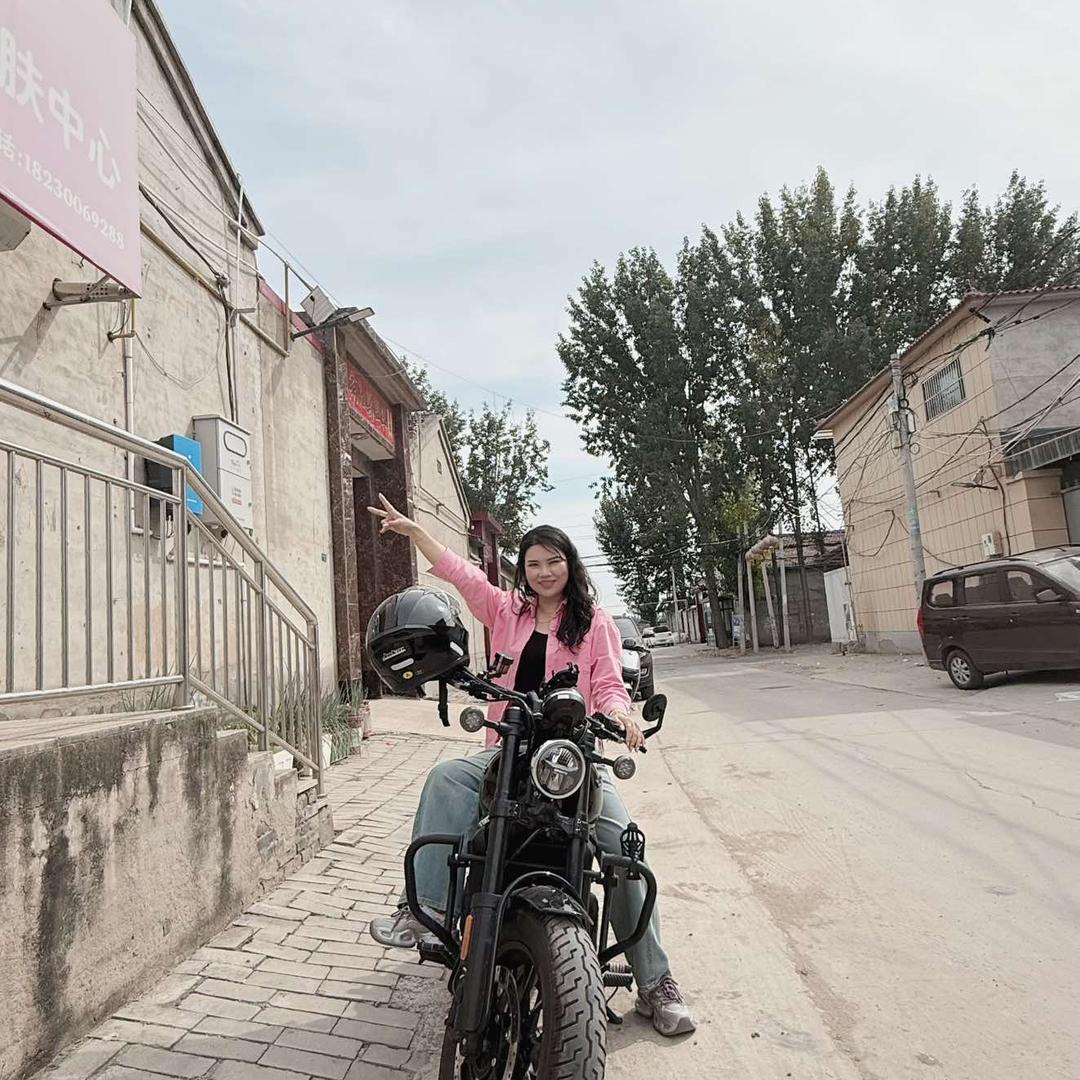 娜娜～肌蜜丹妮