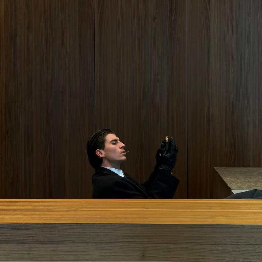 ￴￴ ￴￴ ￴￴ ￴ ￴ ￴￴￴ ￴ ￴